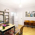 La Piazzetta & 热那亚