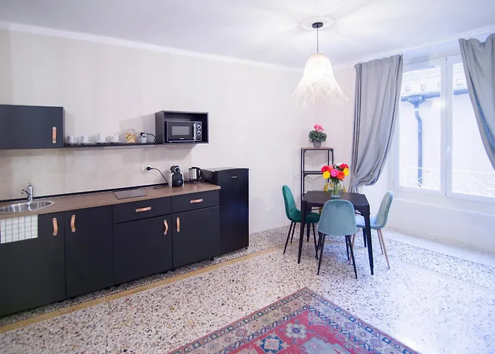 La Piazzetta &