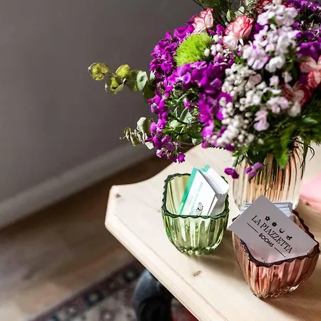 Guest house La Piazzetta & 4*