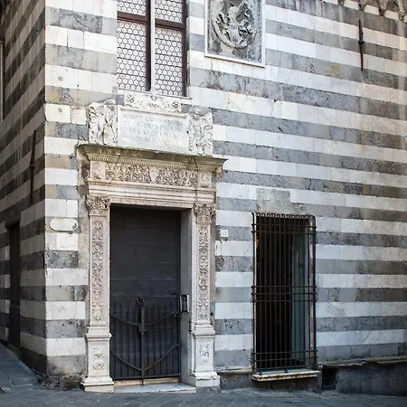 La Piazzetta & 3* Genua