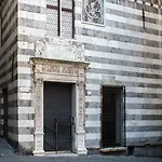 La Piazzetta & 4* Gênes