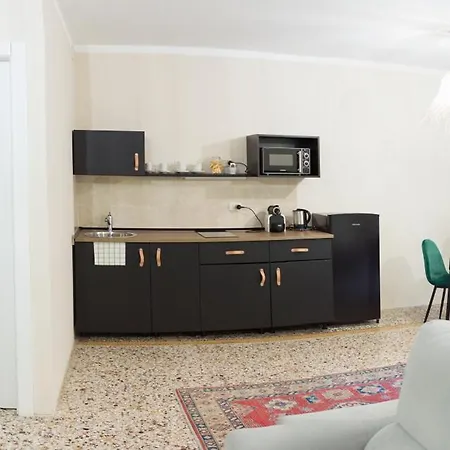 Affittacamere La Piazzetta Rooms&apartments Genova