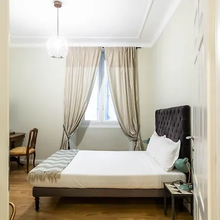 La Piazzetta Rooms&apartments Affittacamere 4*