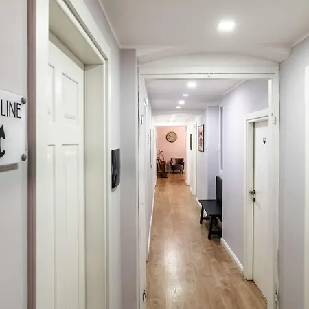 Affittacamere La Piazzetta Rooms&apartments 4*