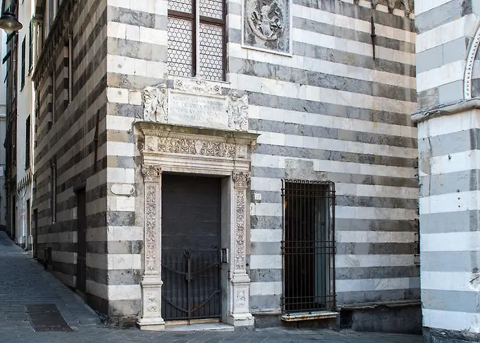 La Piazzetta & 4* Gênes